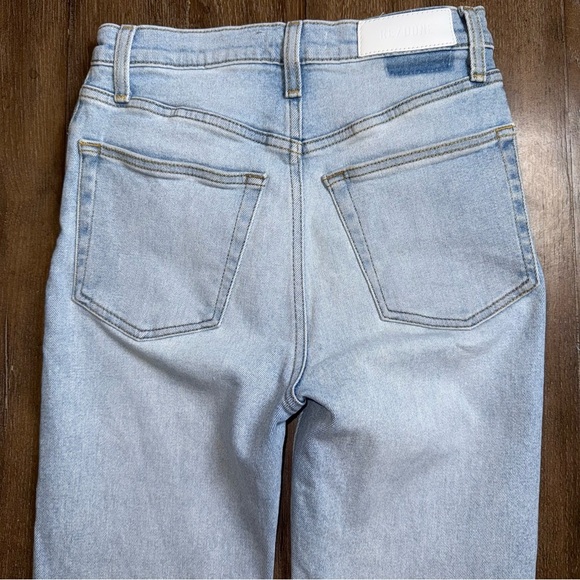 Re/Done High Rise Jeans Women’s 26 Long Light Blue Wash Slim Straight - Picture 8 of 11